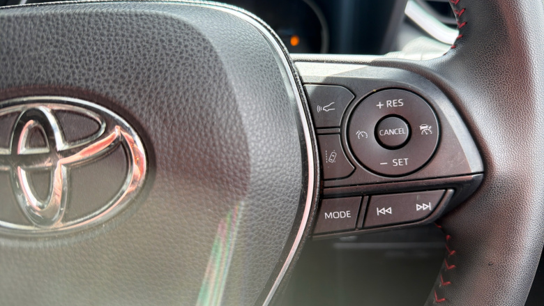Toyota RAV4 2.5 PHEV Dynamic 5dr CVT Estate